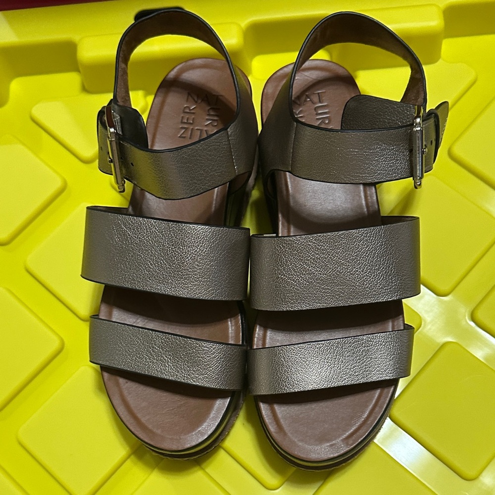 Naturalizer Brown Leather Sandals